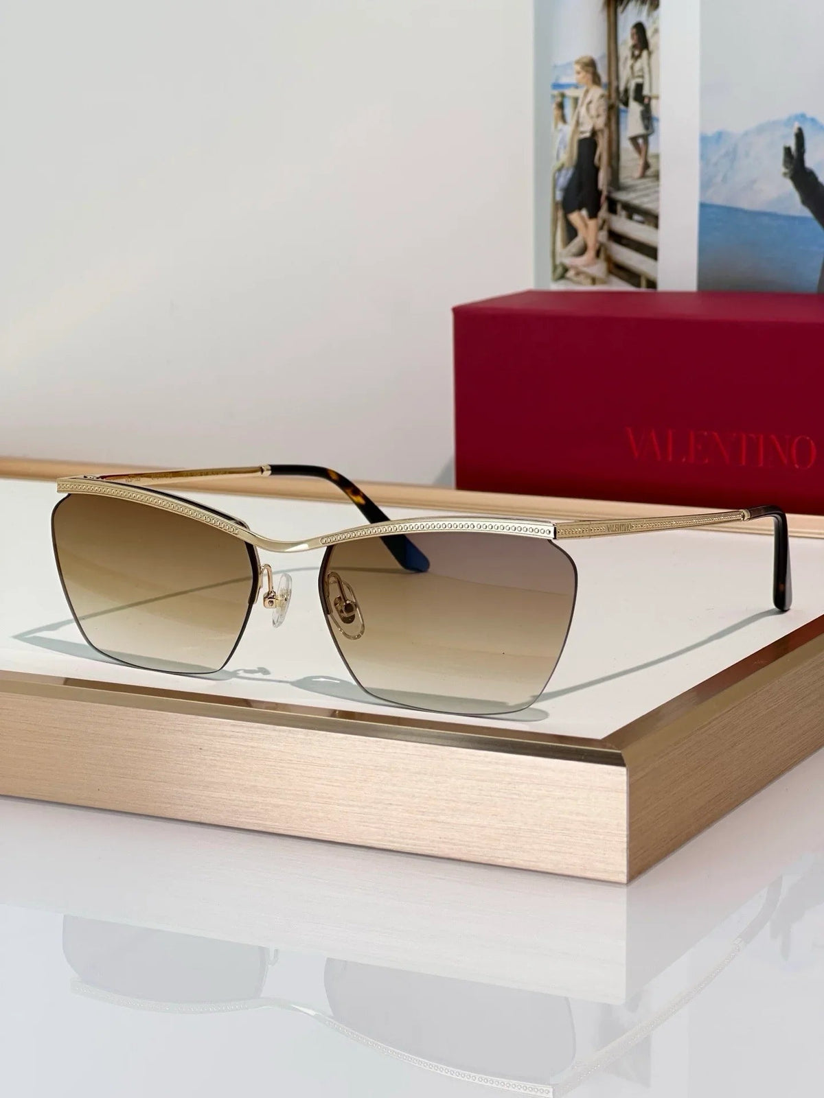 Valentino VLS-183 Floating Rimless Metal Glasses✨