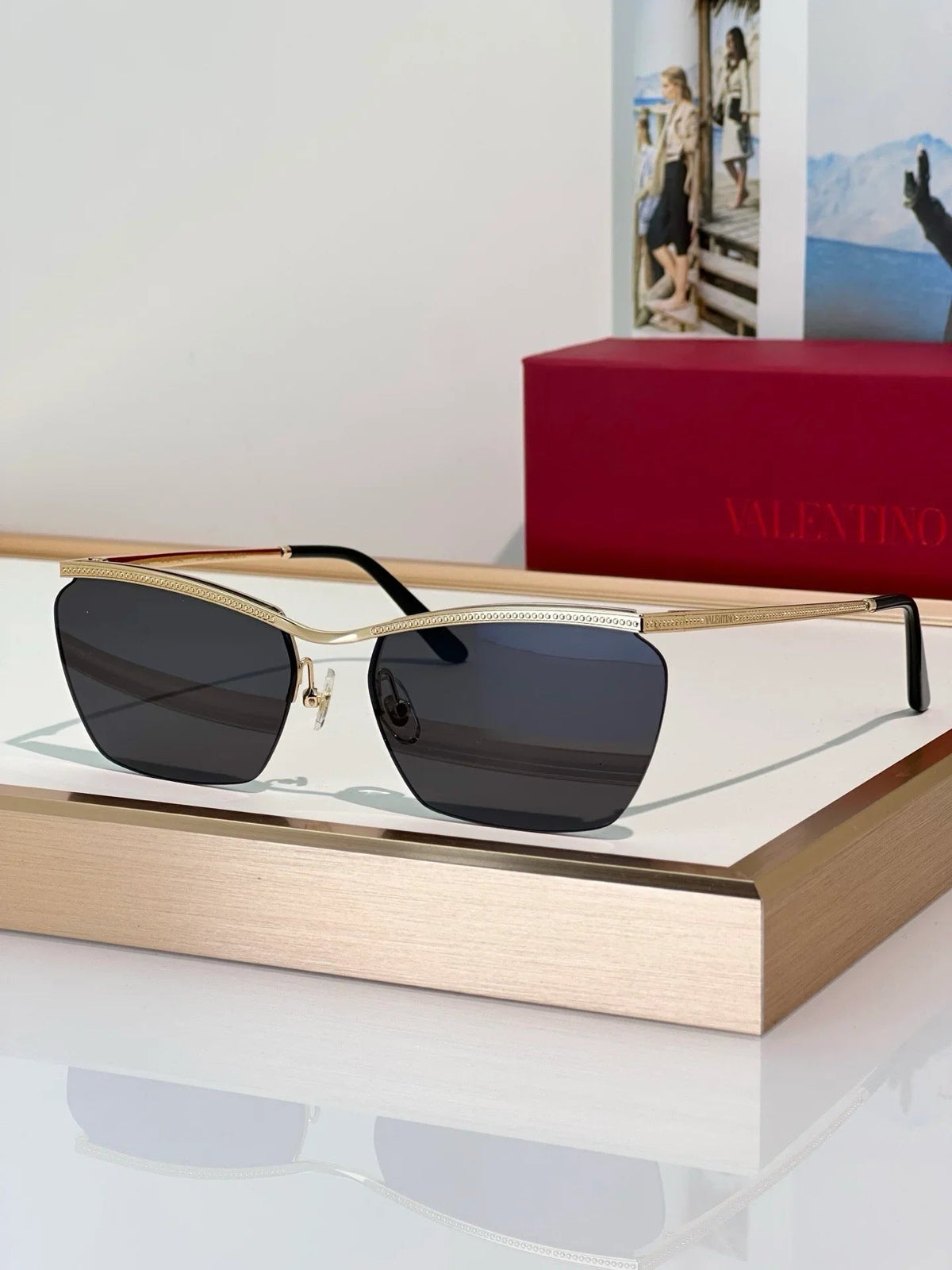 Valentino VLS-183 Floating Rimless Metal Glasses✨