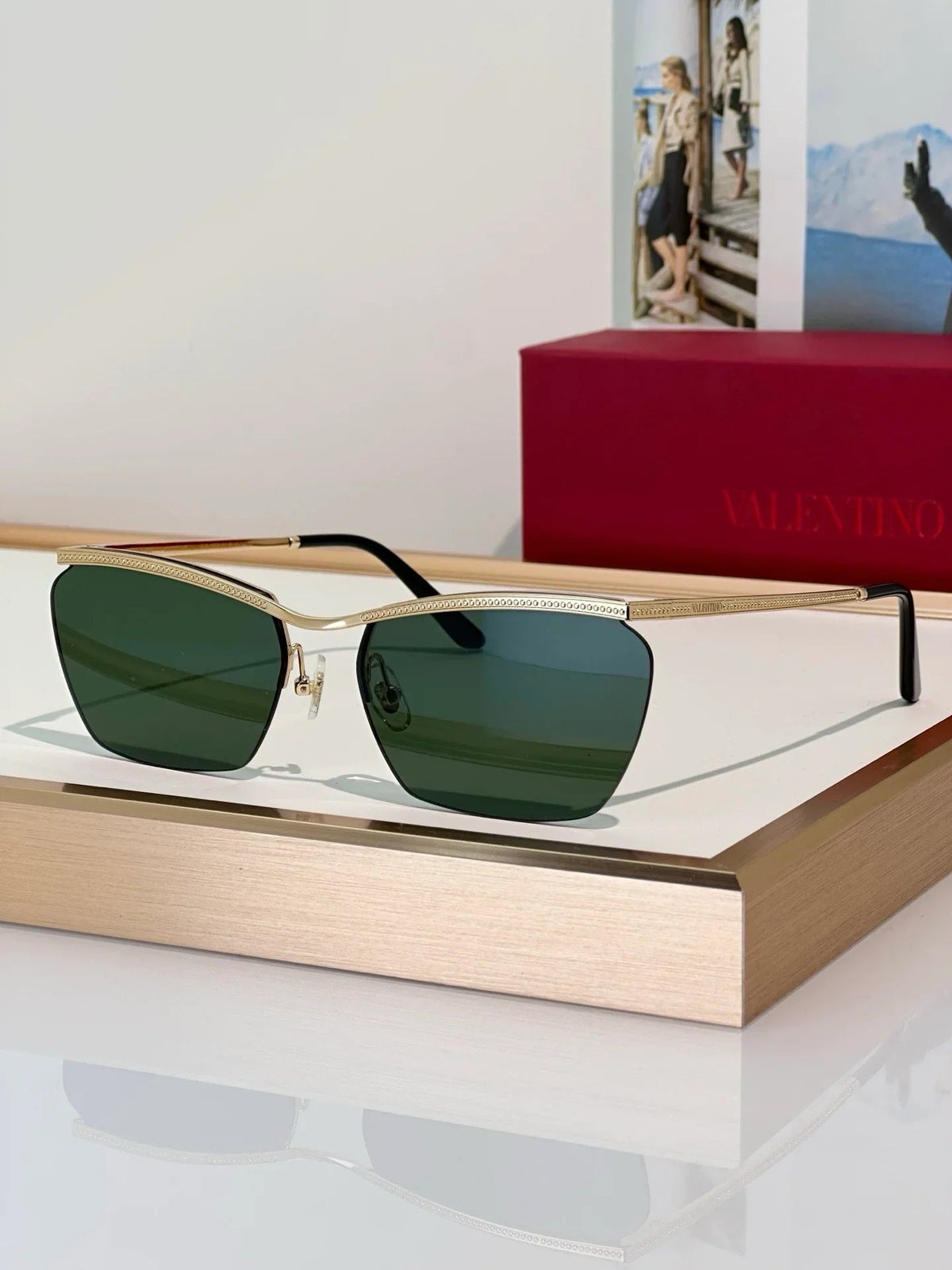 Valentino VLS-183 Floating Rimless Metal Glasses✨
