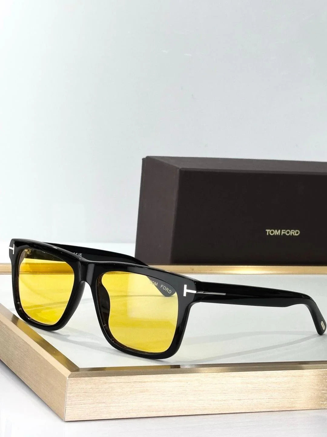 TOM FORD Buckley-02 TF906-N 01A  🔱