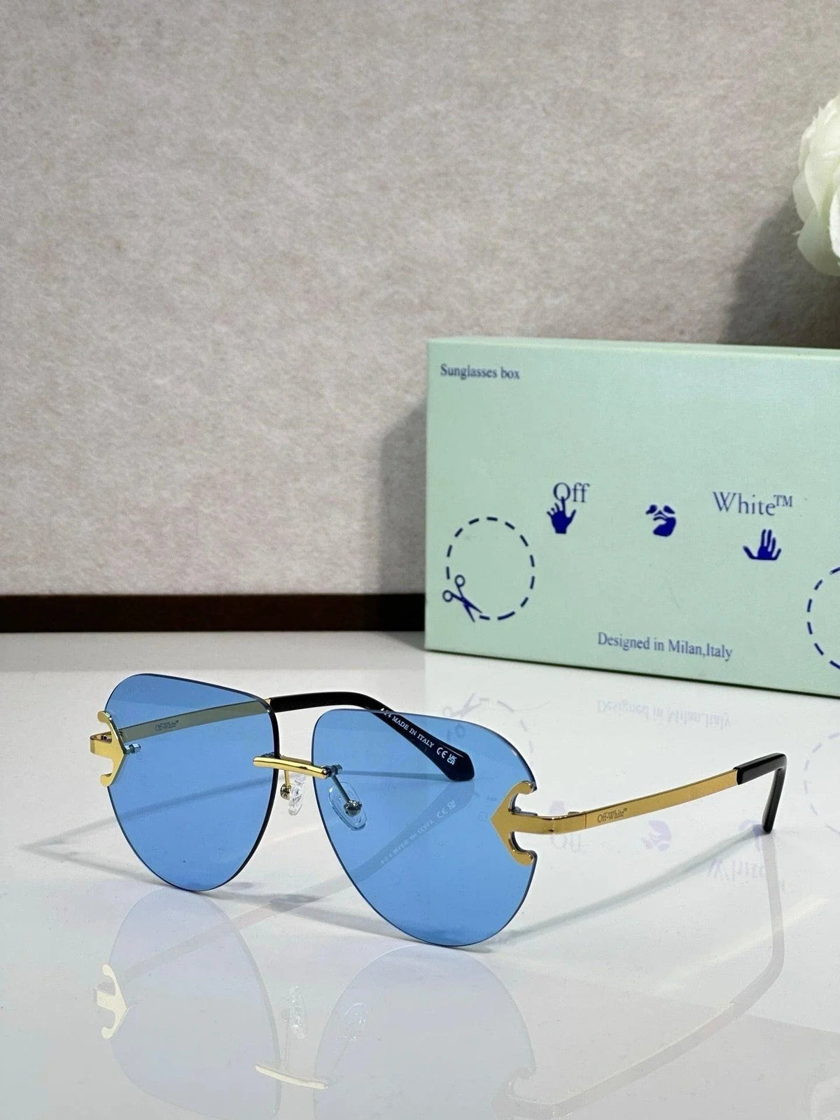 Off-White Men's Alexandria Metal Round Sunglasses 🧩