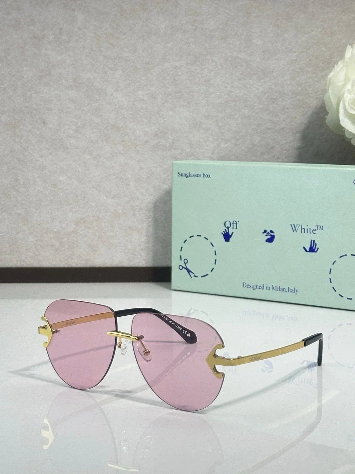 Off-White Men's Alexandria Metal Round Sunglasses 🧩