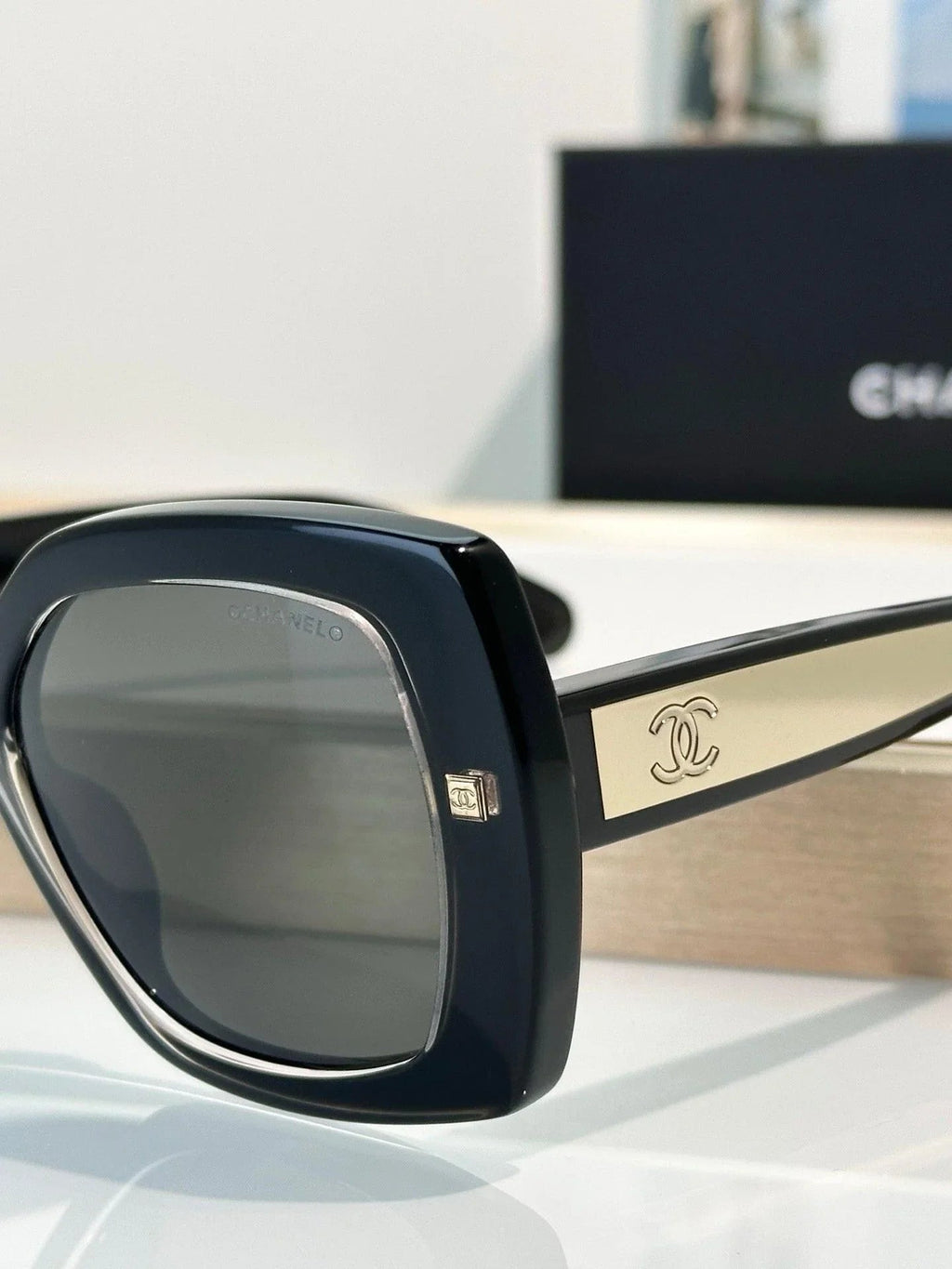 CHANEL 9173  Square Sunglasses - Silver Pink Mirror - Chanel Eyewear  🖤