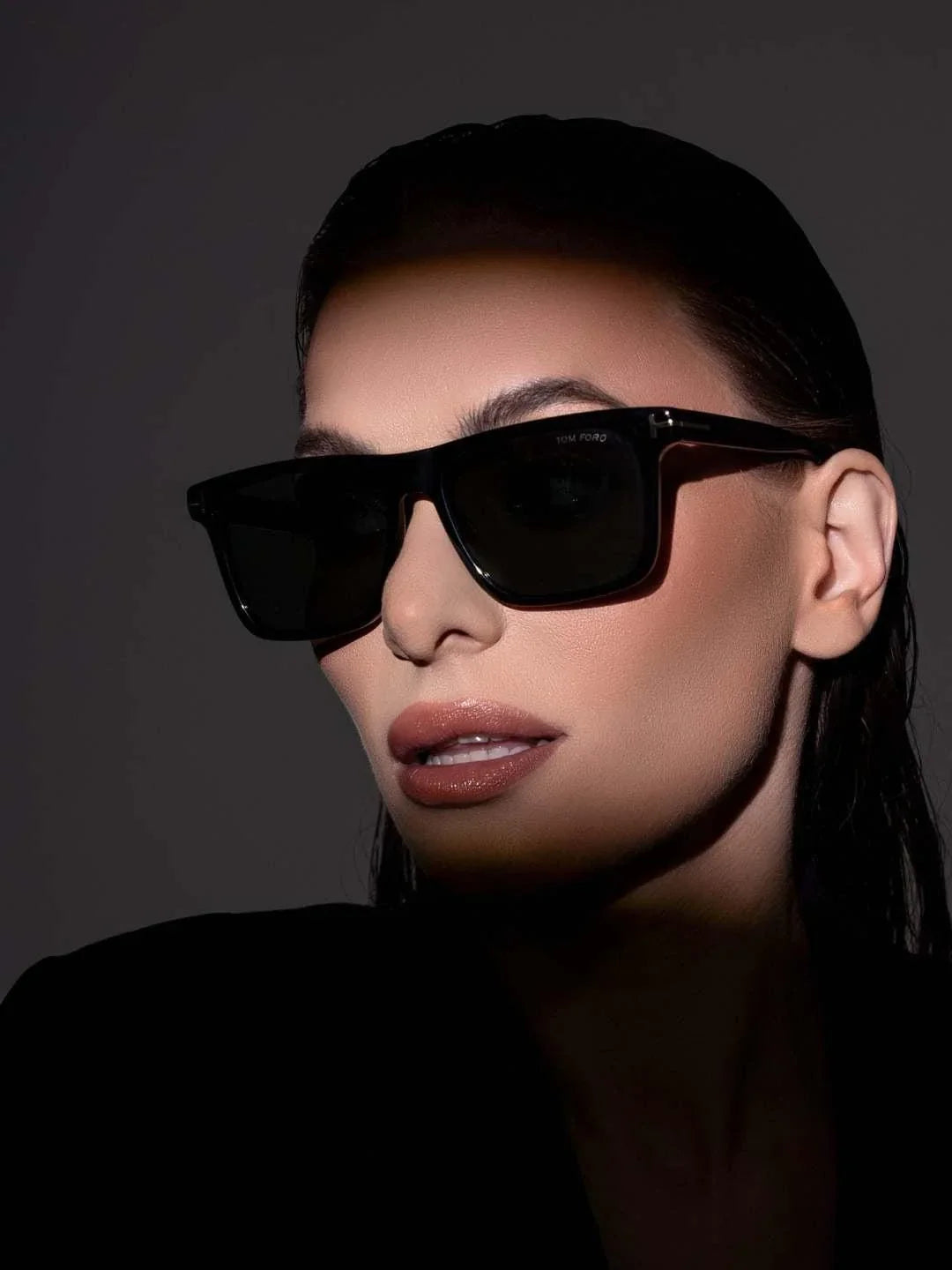TOM FORD Buckley-02 TF906-N 01A  🔱
