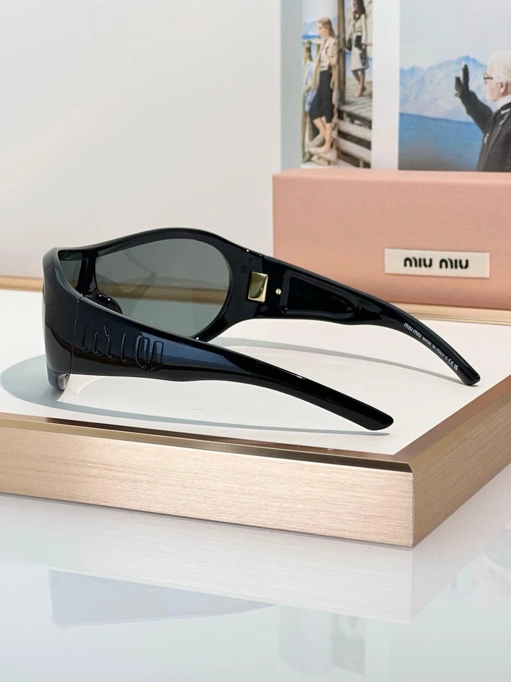 Miu Miu SMUB14 Runway  Women's Sunglasses ✨