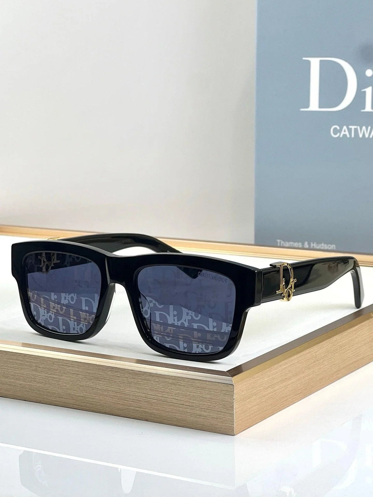 Dior Oblique S3F Transparent Rectangular Sunglasses✨