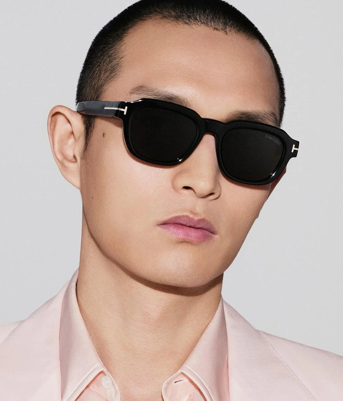 TOM FORD ICON SQUARE SUNGLASSES  FT1226  🔱