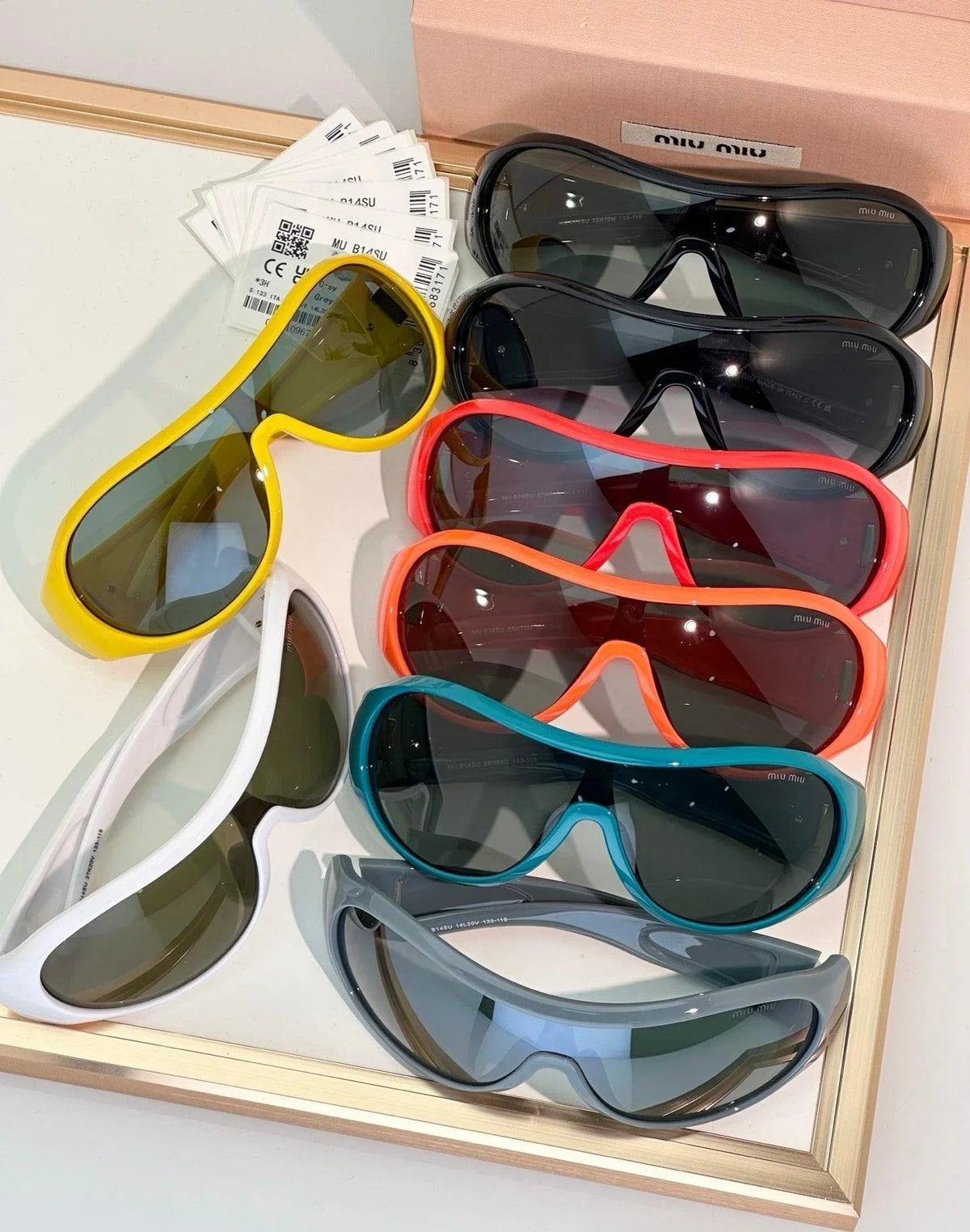 Miu Miu SMUB14 Runway  Women's Sunglasses ✨