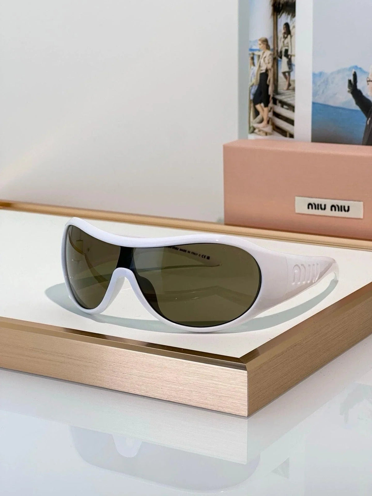 Miu Miu SMUB14 Runway  Women's Sunglasses ✨