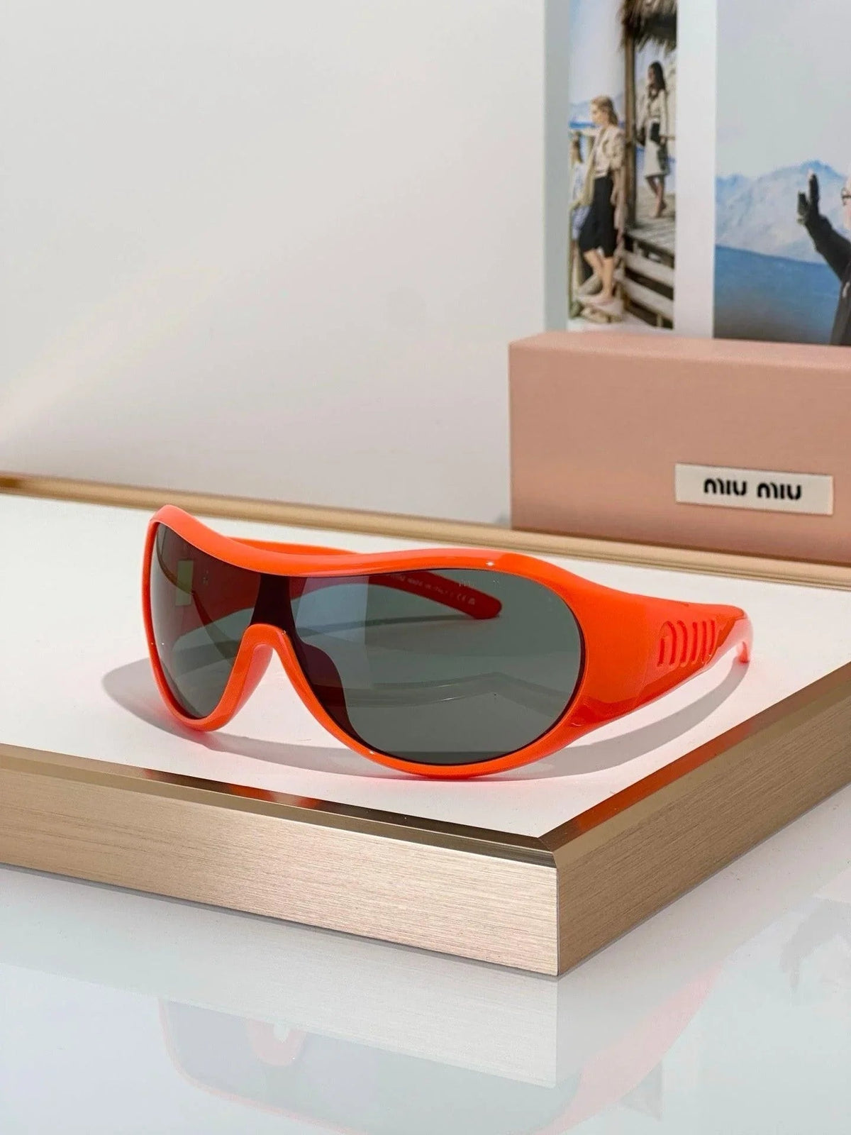Miu Miu SMUB14 Runway  Women's Sunglasses ✨