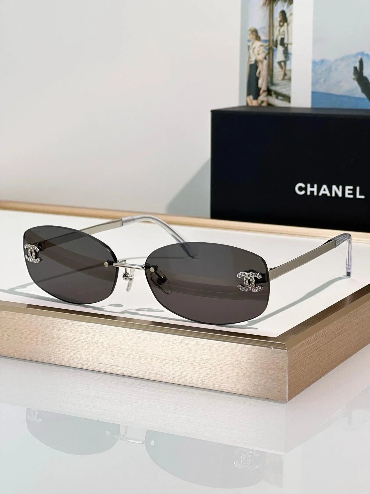 CHANEL 9561  Oval Sunglasses - Silver Pink Mirror - Chanel Eyewear  🖤