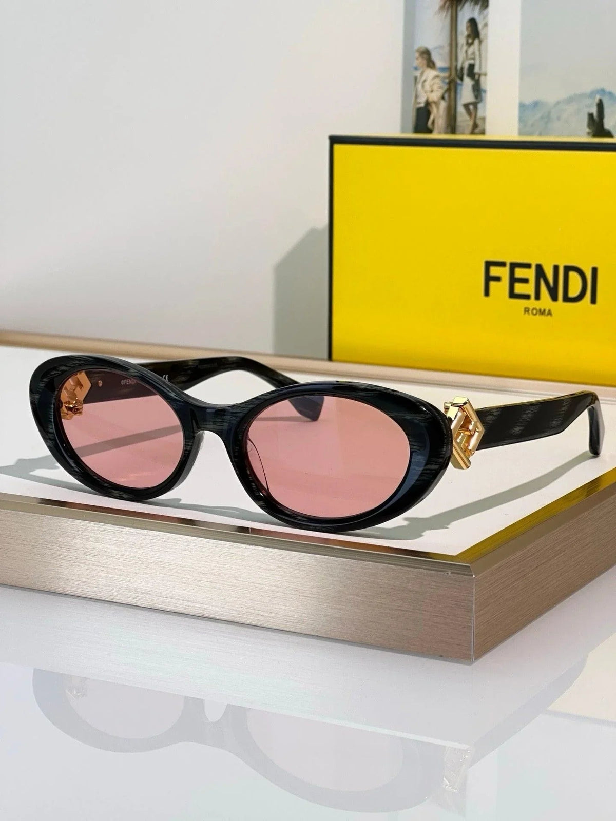 FENDI FF Diamonds FE40140U 56V Sunglasses✨