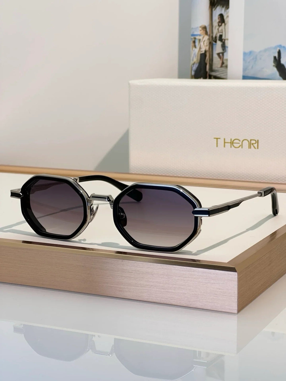 T HENRI SQUADRA Eyewear Frame Sunglasses 👑