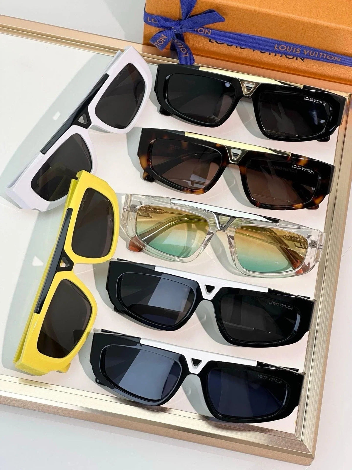 Louis Vuitton Z1950U 1.1 Evidence Sunglasses  ✨