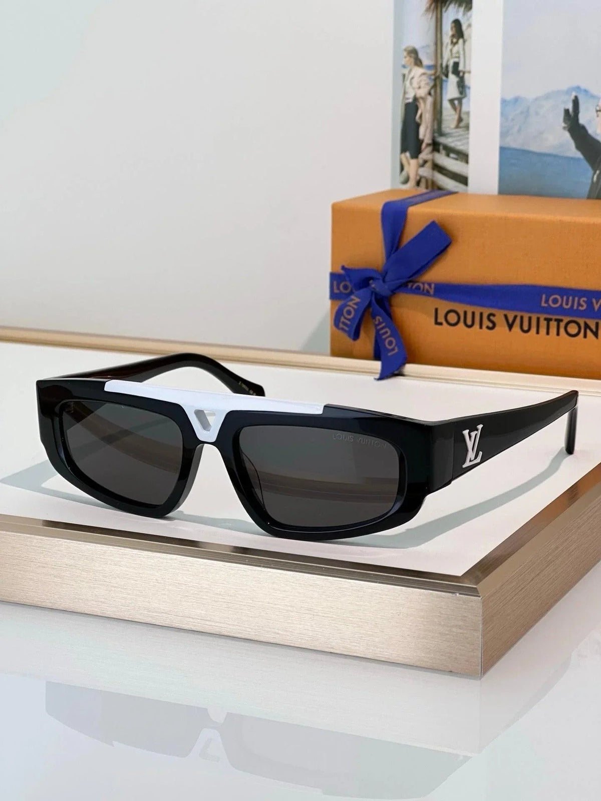 Louis Vuitton Z1950U 1.1 Evidence Sunglasses  ✨