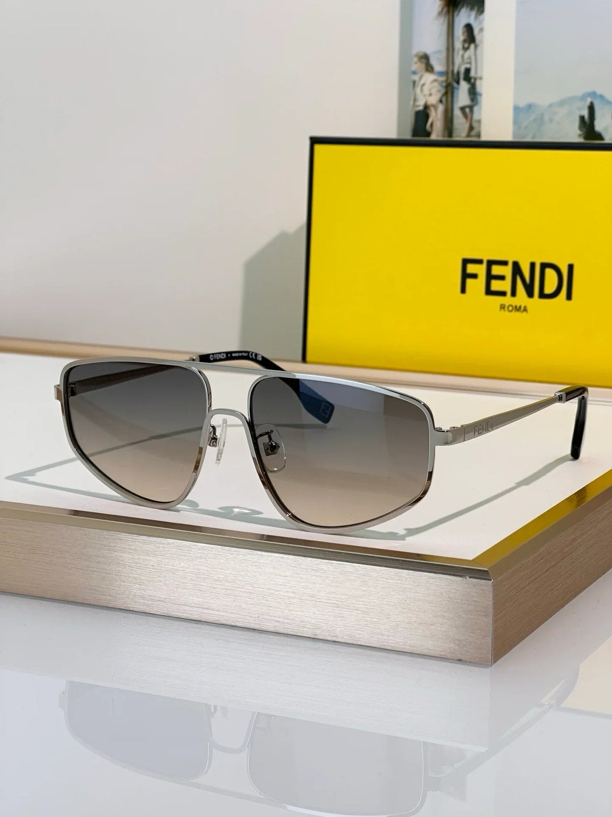FENDI Travel FE50088U Sunglasses&Eyewear ✨