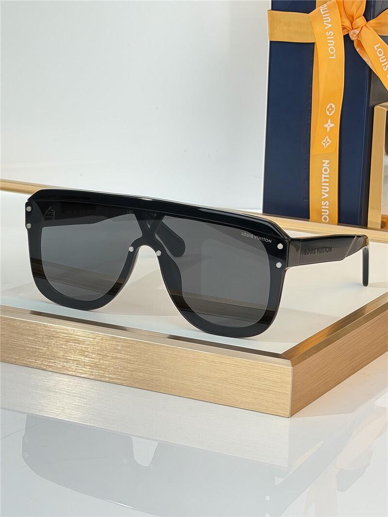 Louis Vuitton Z2906U LV Waimea Mask Round Sunglasses ✨