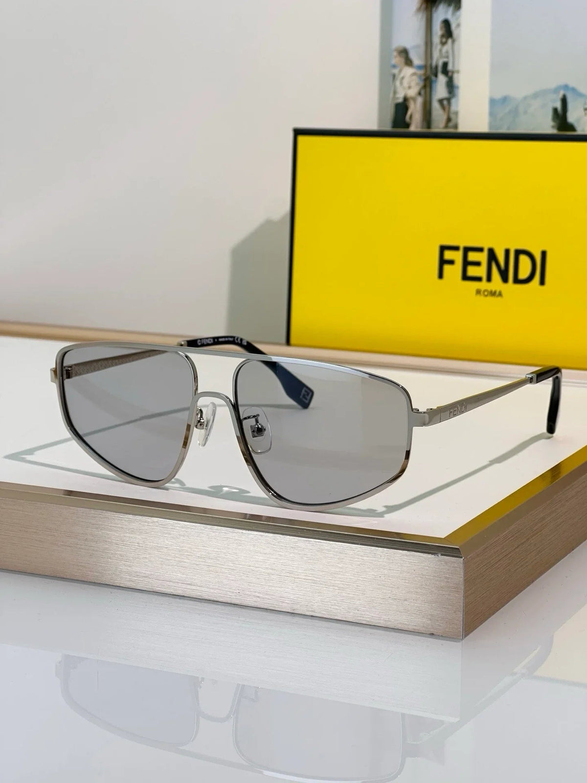 FENDI Travel FE50088U Sunglasses&Eyewear ✨