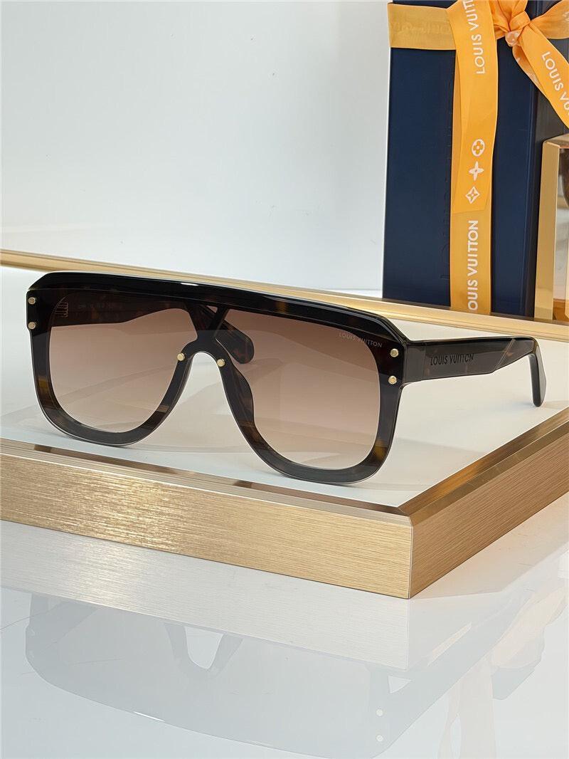 Louis Vuitton Z2906U LV Waimea Mask Round Sunglasses ✨