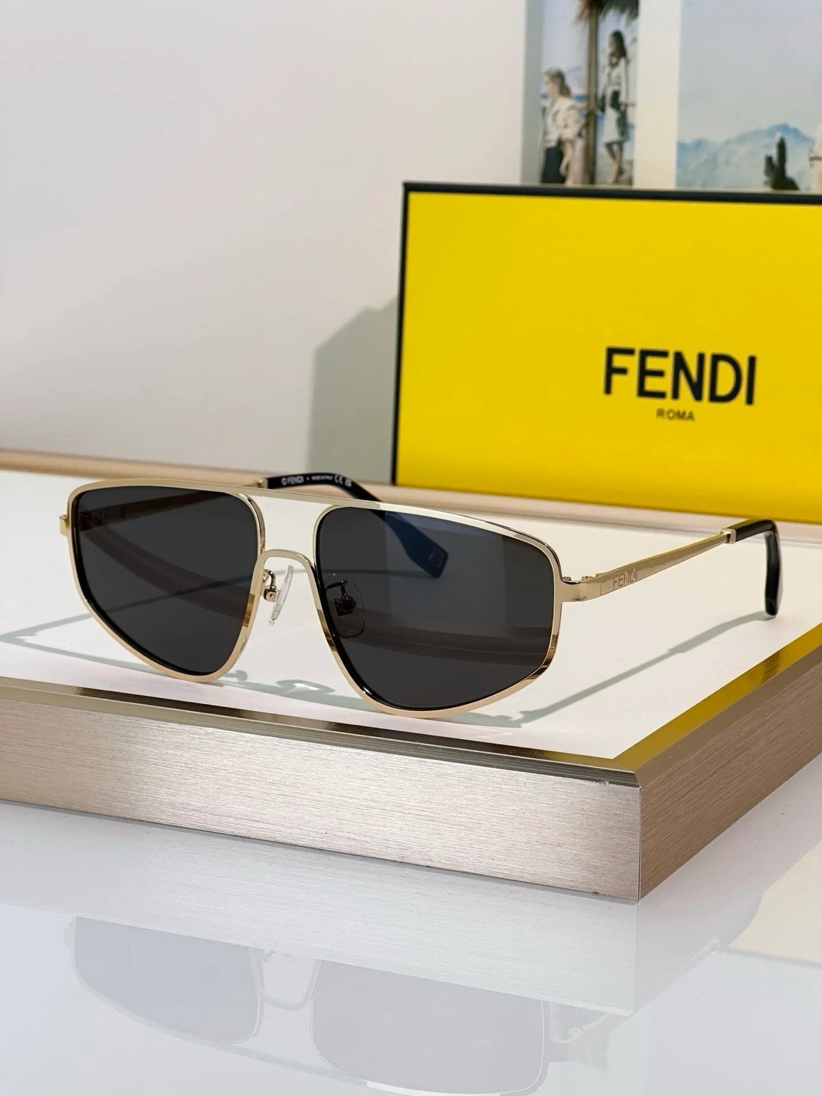 FENDI Travel FE50088U Sunglasses&Eyewear ✨