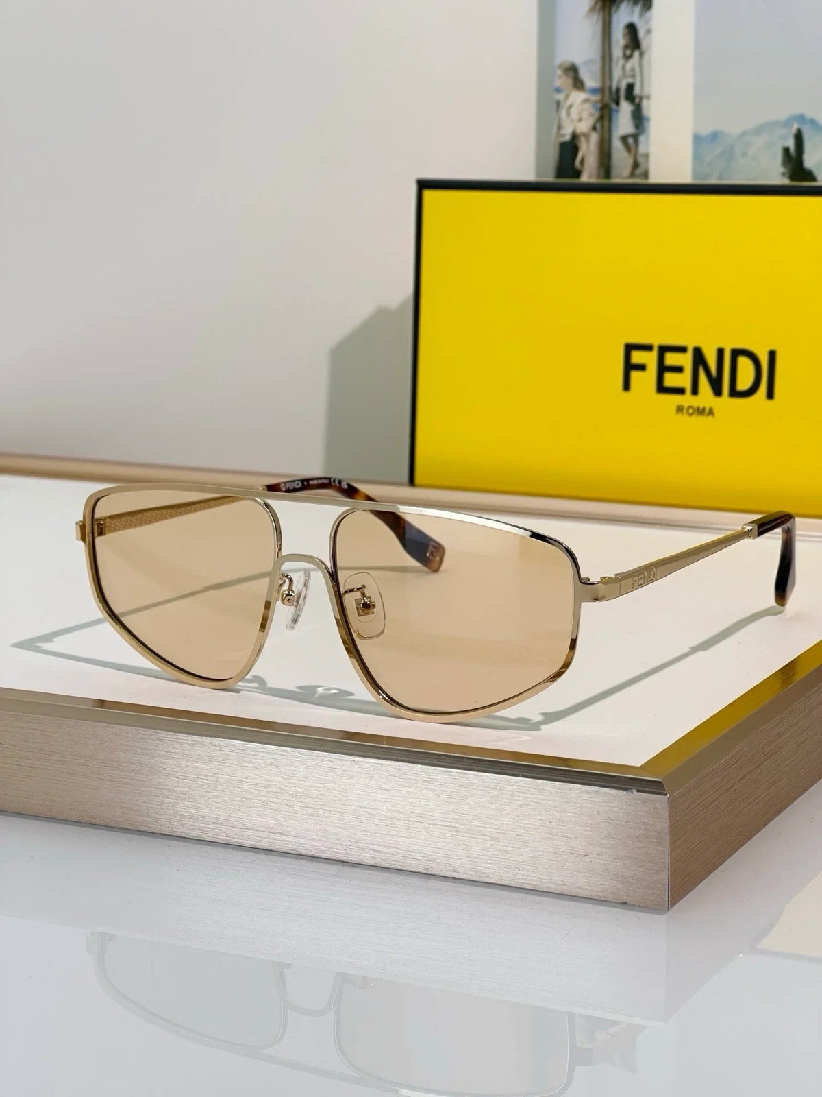 FENDI Travel FE50088U Sunglasses&Eyewear ✨