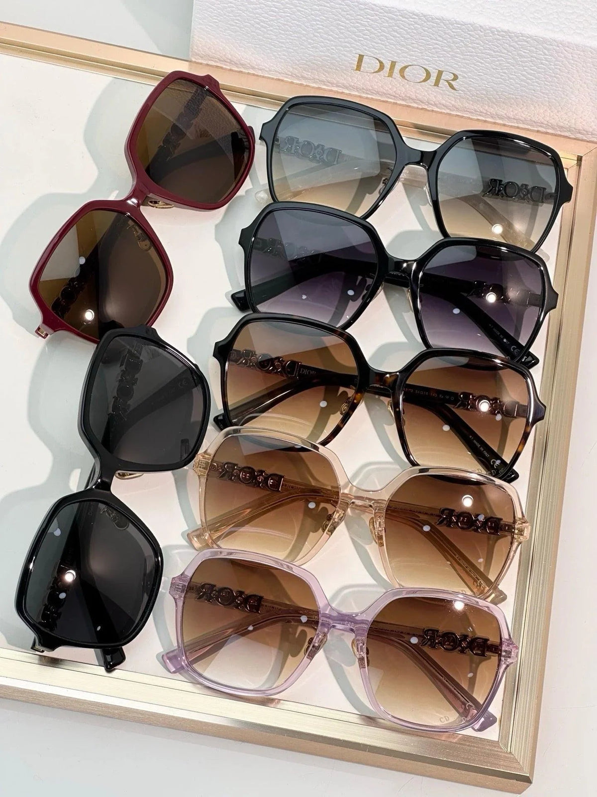 DIOR CD DiorTreasure S1F Square  Sunglasses ✨