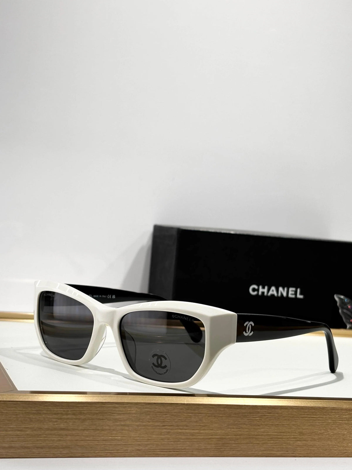 CHANEL A71765 EXCLUSIVE  Cat Eye Sunglasses - Chanel Eyewear  🖤