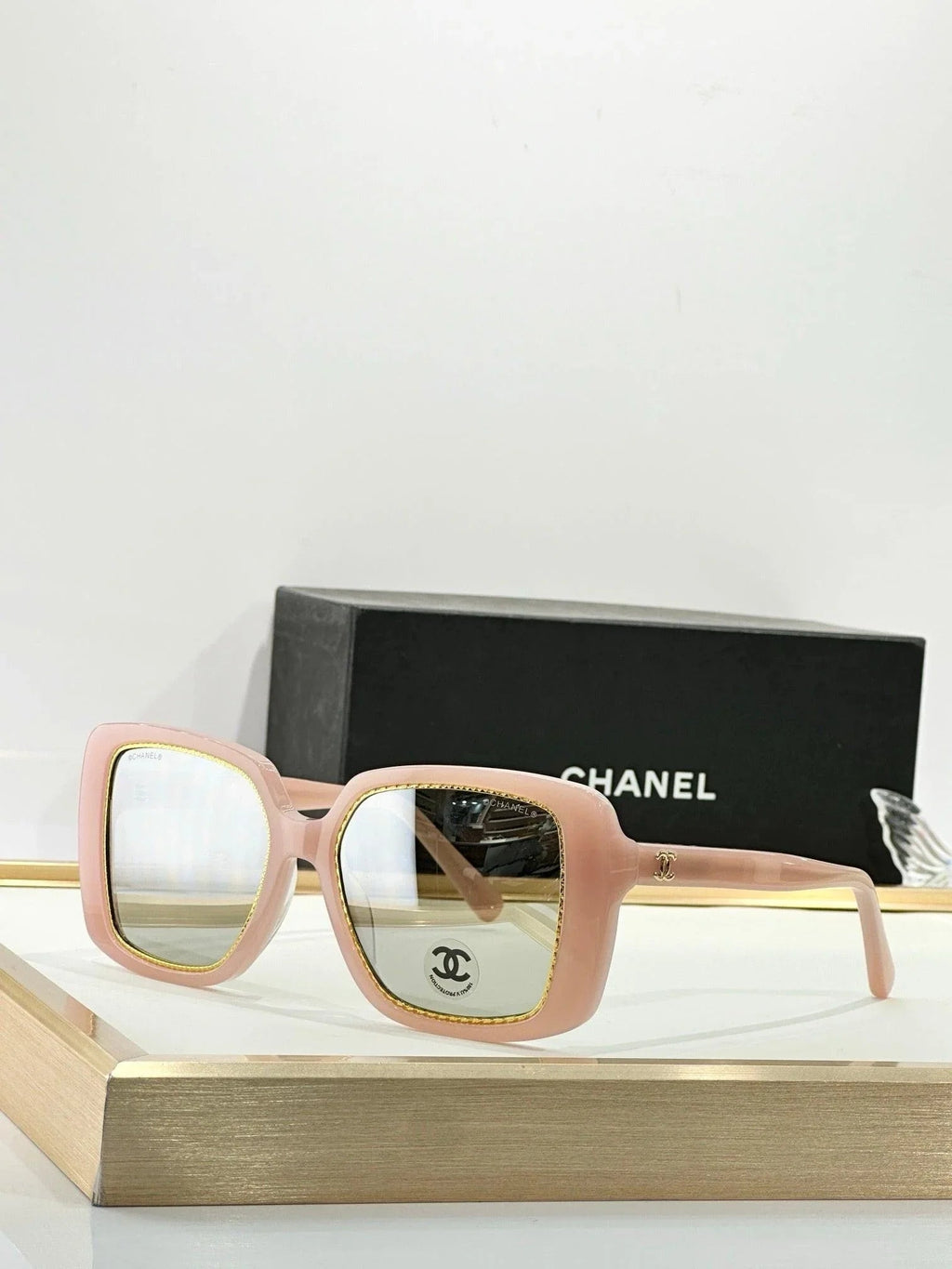 CHANEL 9157 Exclusive Square Sunglasses   🖤