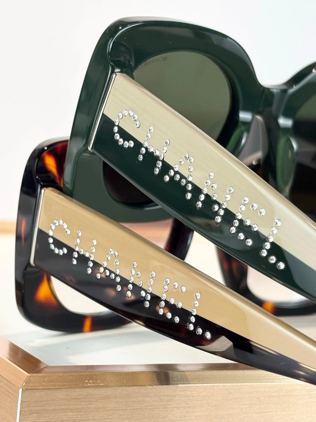 CHANEL 5563B SQUARE  Sunglasses Chanel Eyewear  🖤