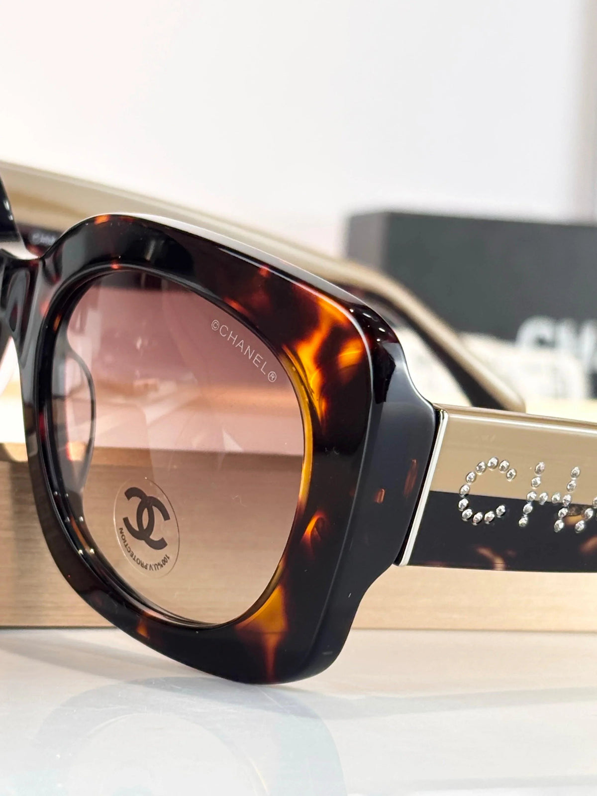 CHANEL 5563B SQUARE  Sunglasses Chanel Eyewear  🖤