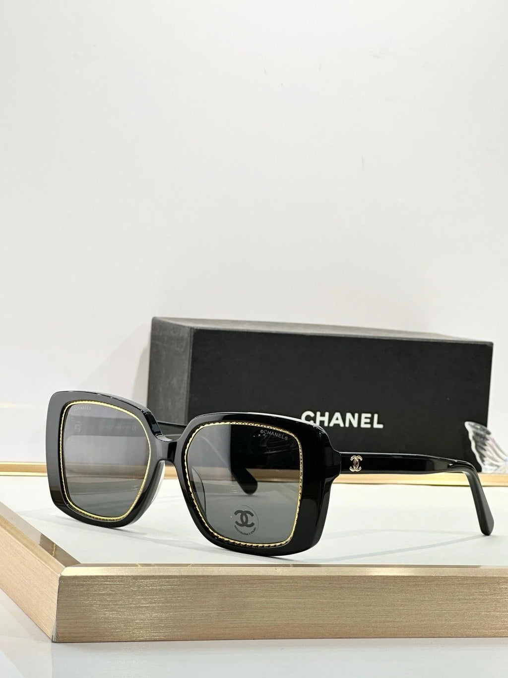 CHANEL 9157 Exclusive Square Sunglasses   🖤