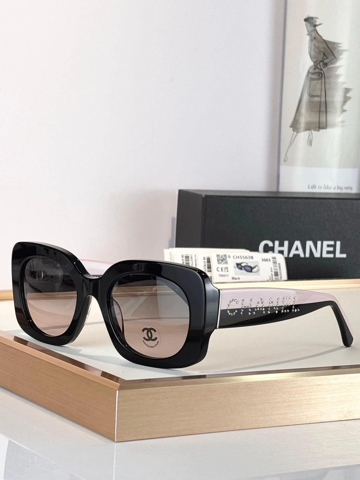 CHANEL 5563B SQUARE  Sunglasses Chanel Eyewear  🖤