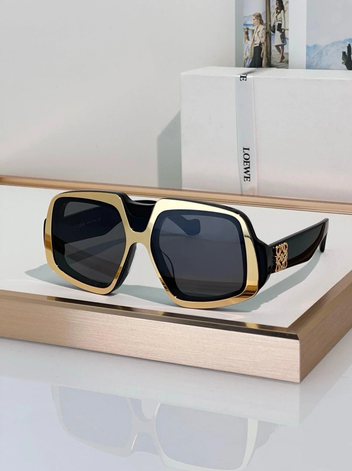 LOEWE Loewe Collage LW 40194I 52B Sunglasses ✨