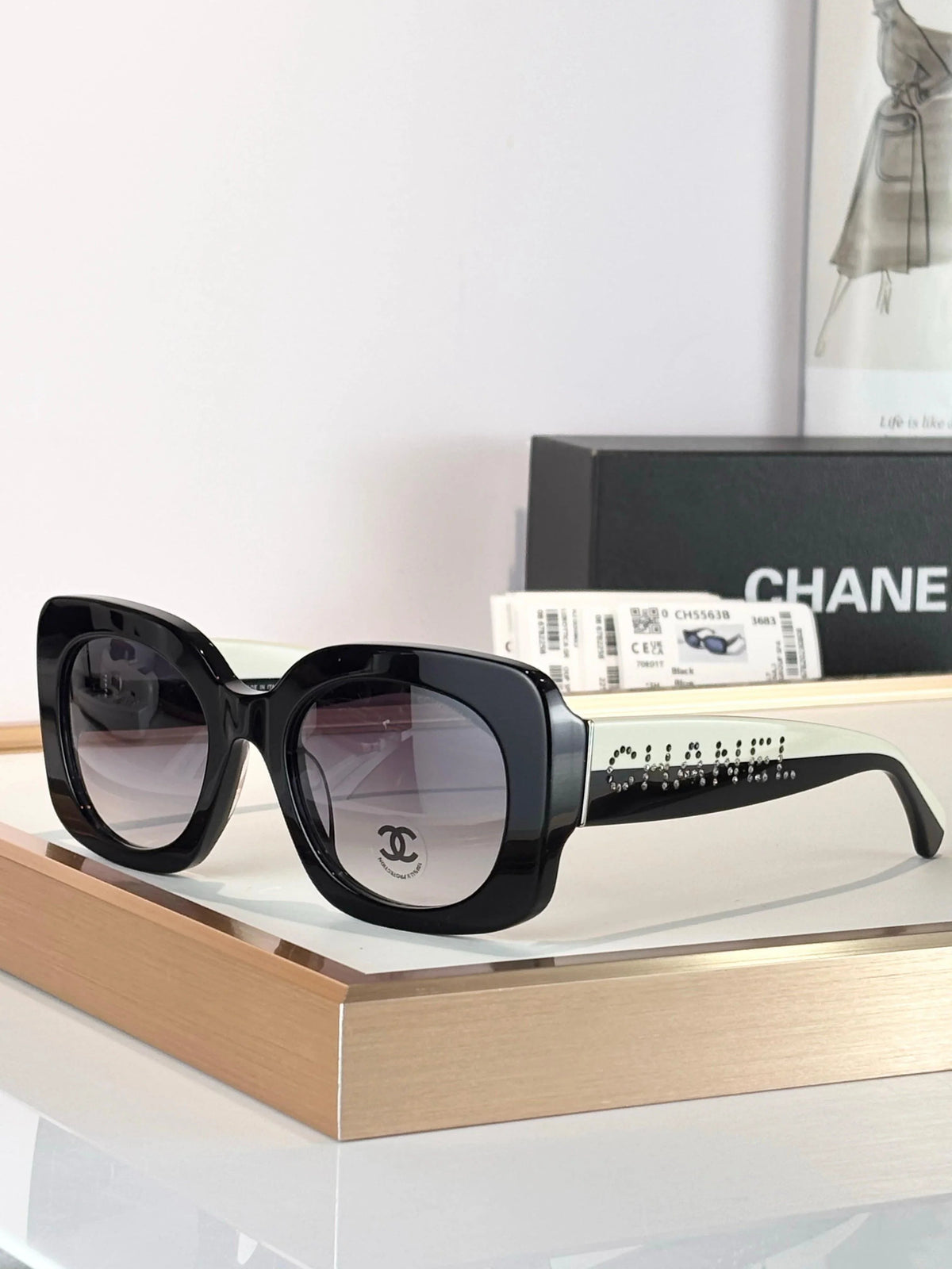CHANEL 5563B SQUARE  Sunglasses Chanel Eyewear  🖤