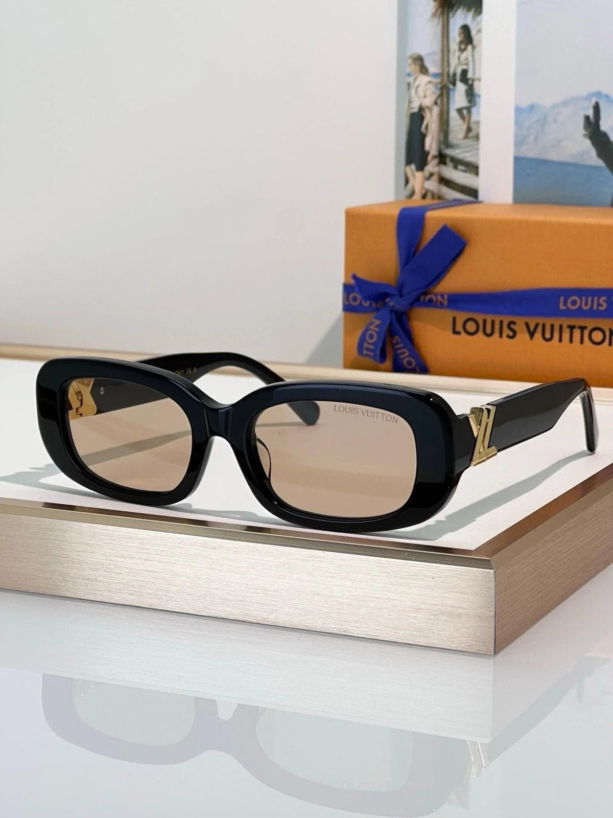 Louis Vuitton Z3013U LV Go-14 Oval Sunglasses  ✨