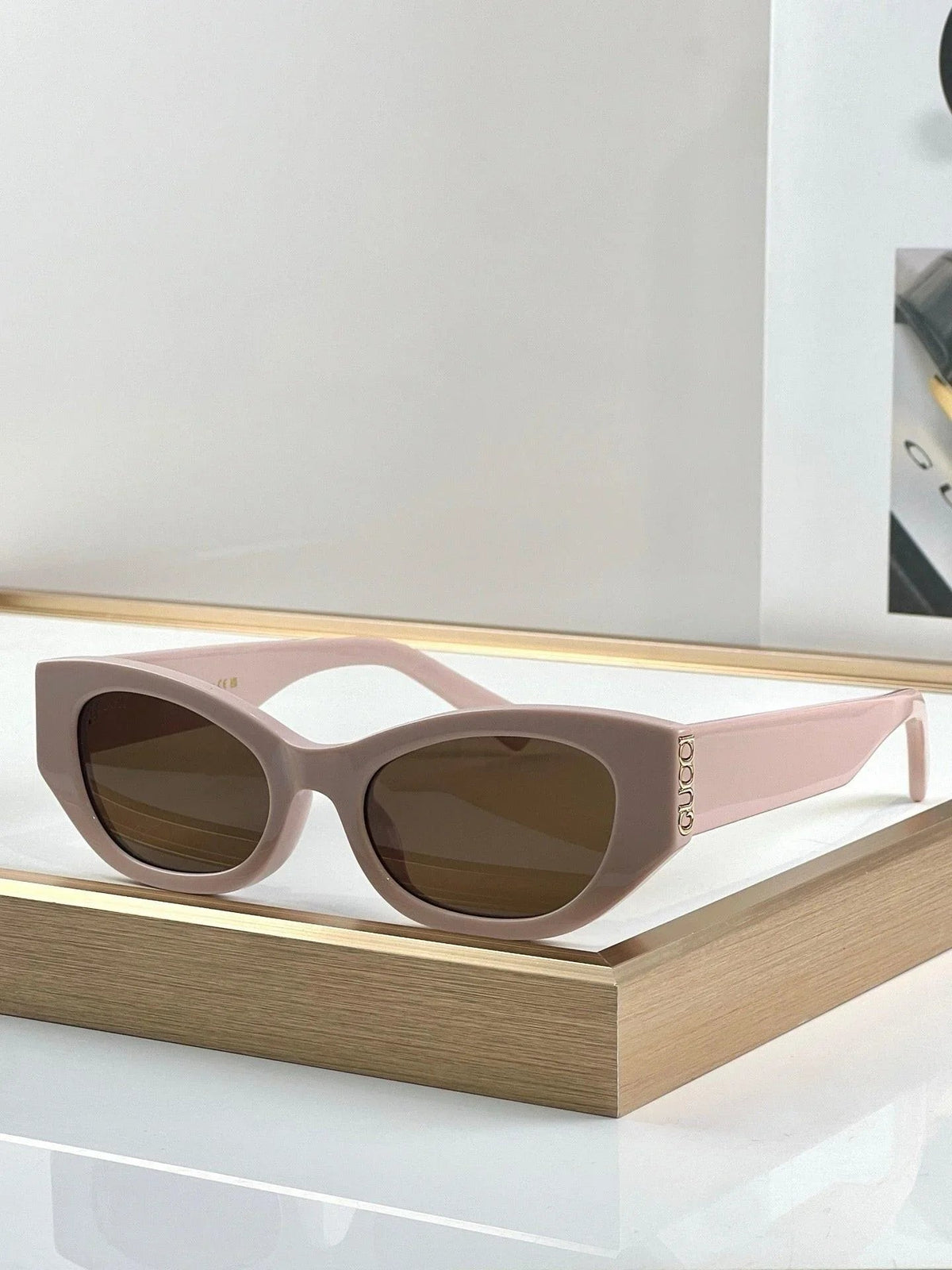 Gucci GG2044SA Women's Sunglasses ✨