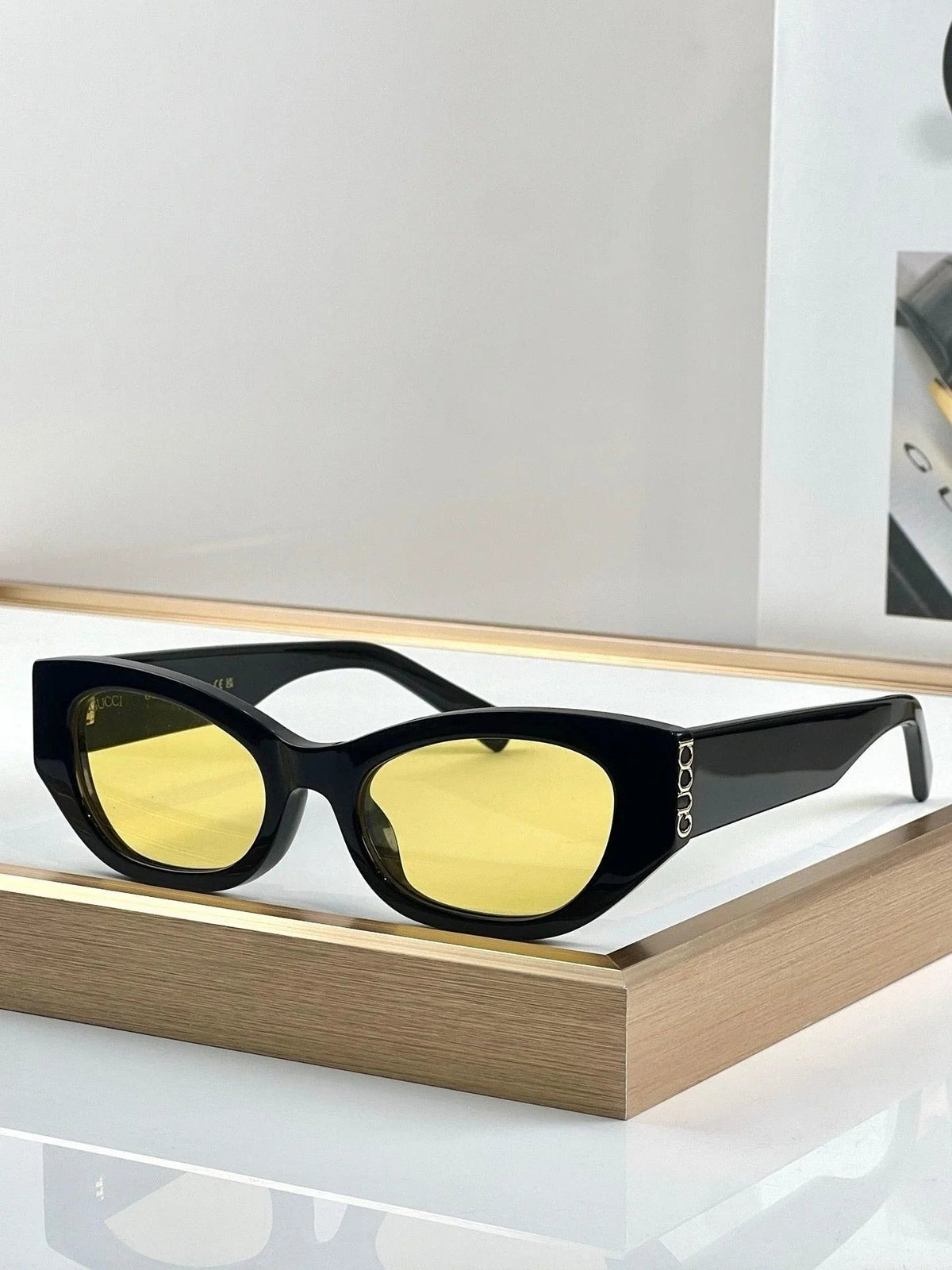 Gucci GG2044SA Women's Sunglasses ✨