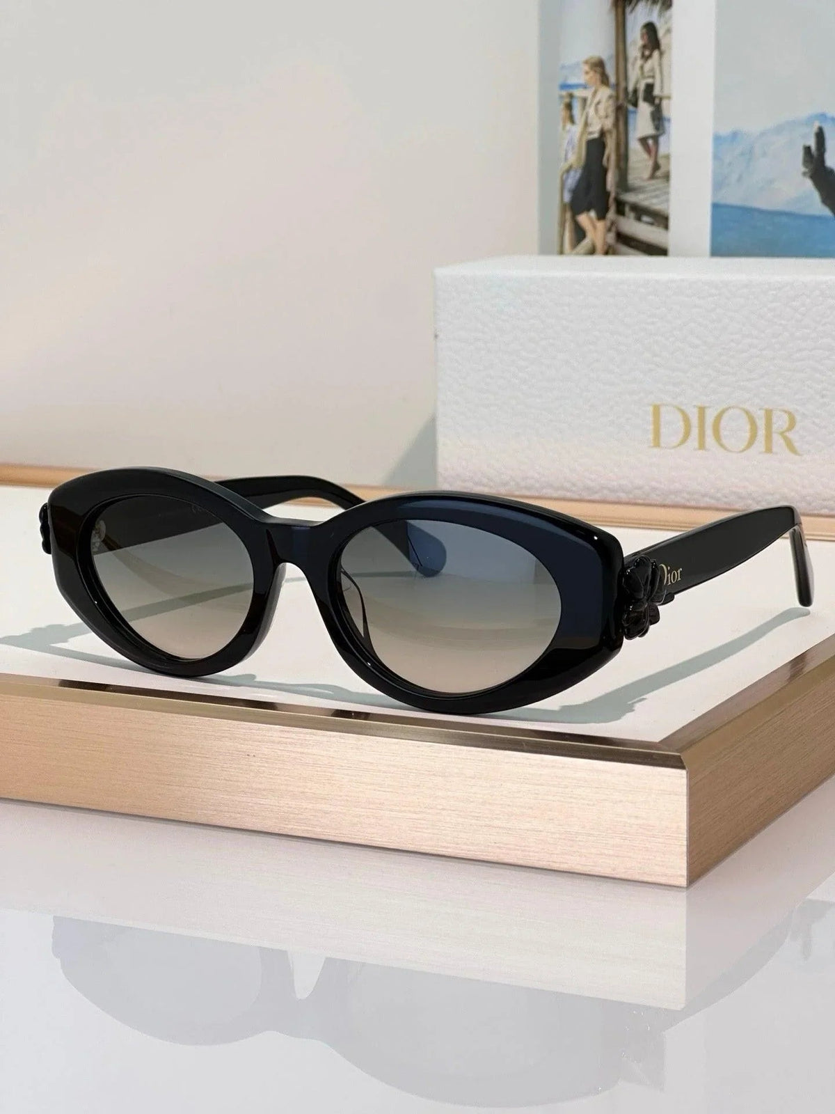 DIOR Dior Clover B1F Transparent Pink Oval  Sunglasses✨