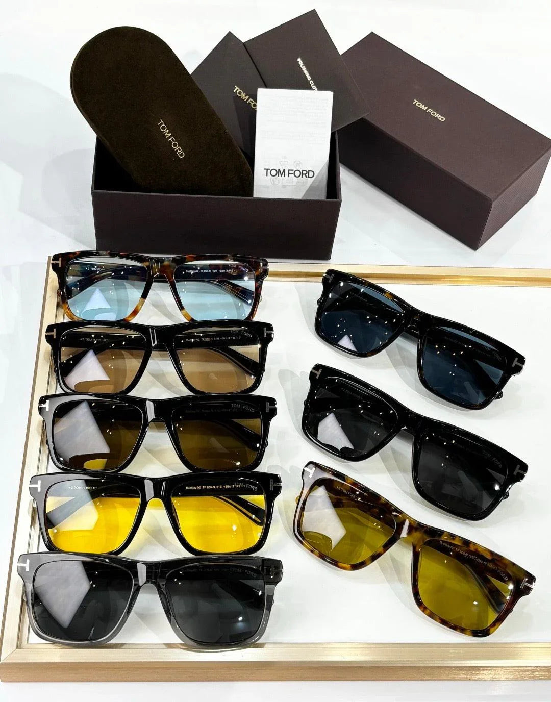 TOM FORD Buckley-02 TF906-N 01A  🔱